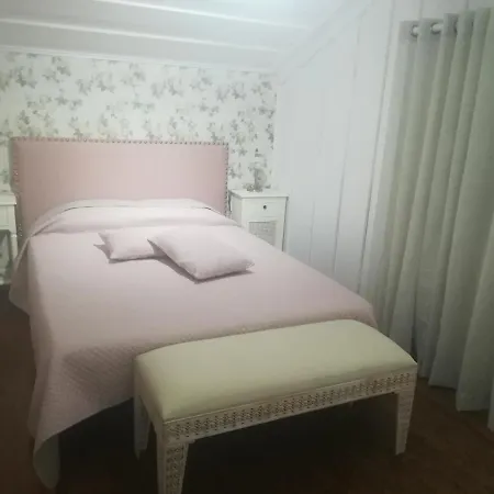 Branda Da Aveleira *