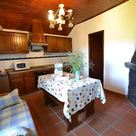 Holiday home Branda Da Aveleira