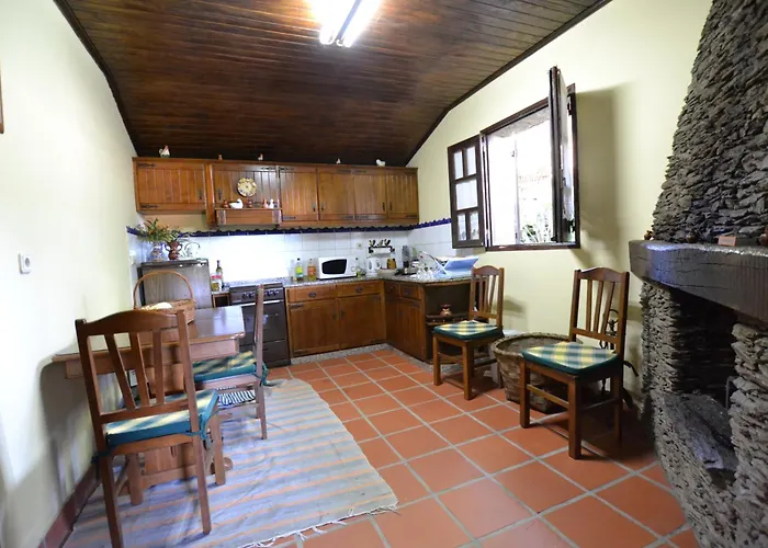 Branda da Aveleira * Branda da Aveleira